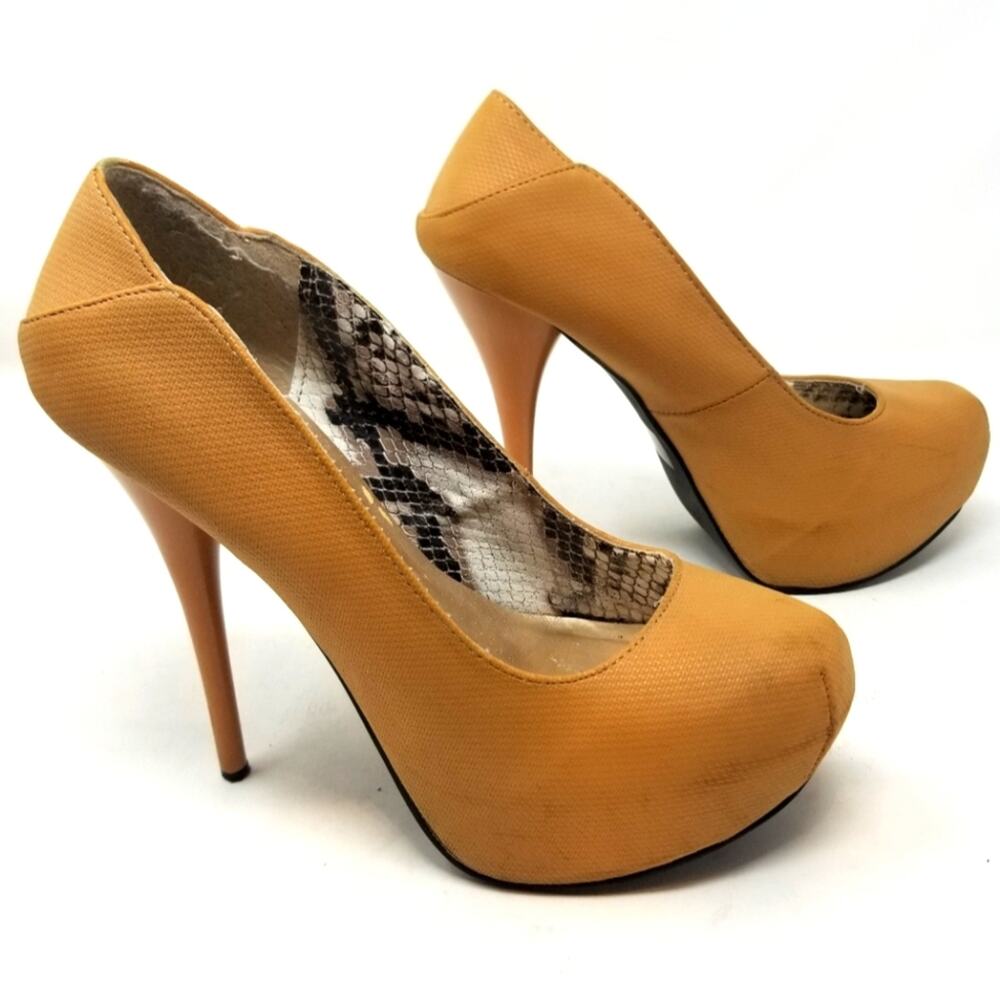 Quipid‎ Tan Stilettos Heels Platform Heels Women's  Size 7.5